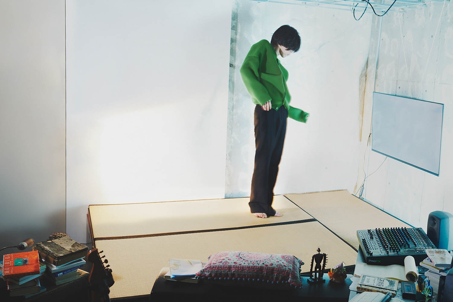 〈ロエベ〉と米津玄師、モードな邂逅 - Slide:9