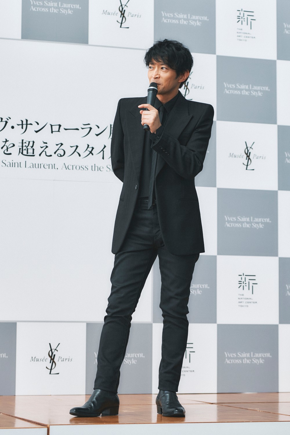 イヴ・サンローラン idom 津田健次郎 展覧会 - Slide:1