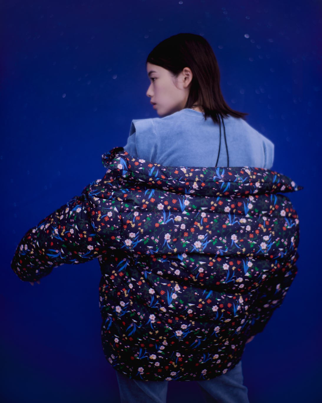 小芝風花が着る〈TATRAS〉 - Slide:2