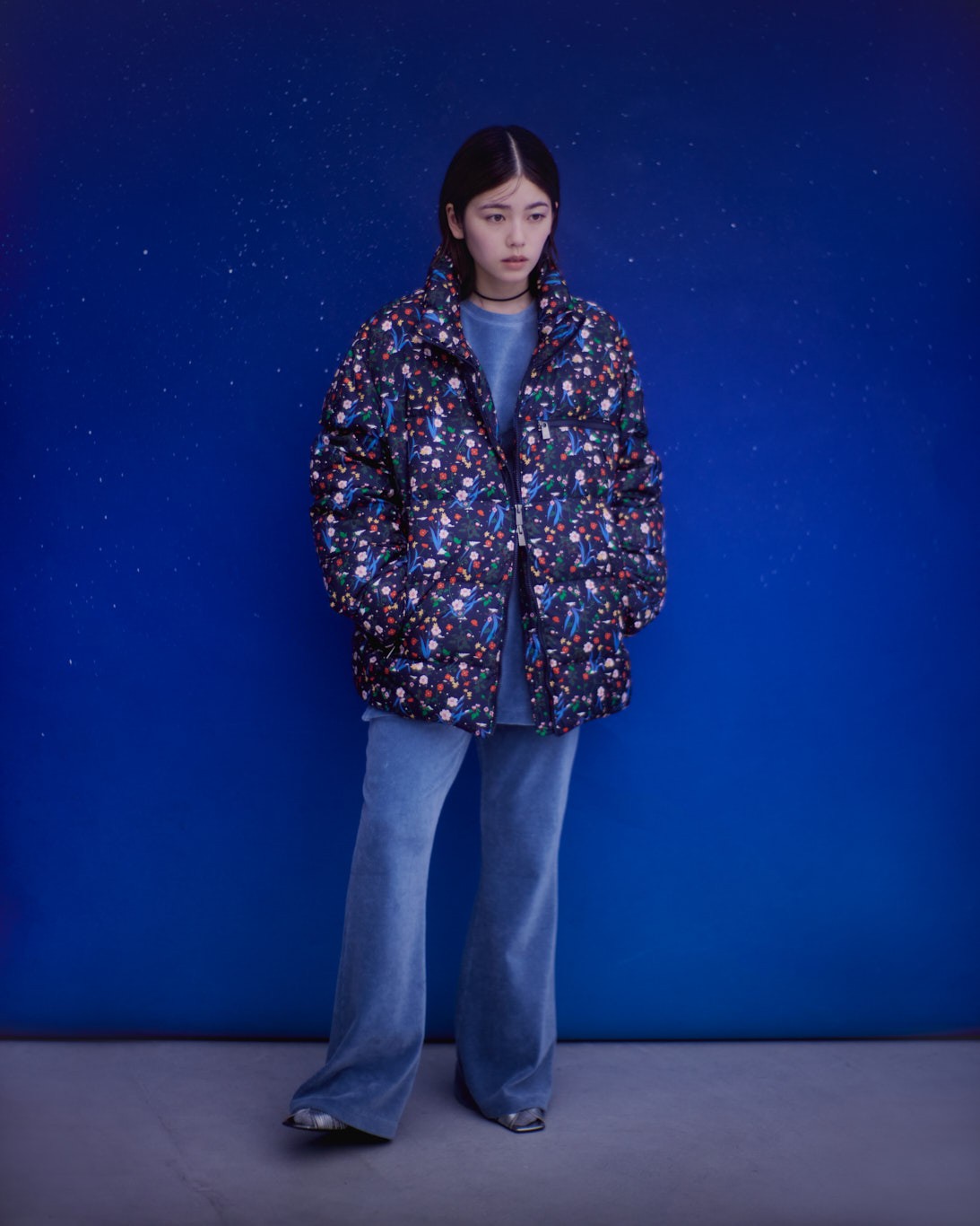 小芝風花が着る〈TATRAS〉 - Slide:1