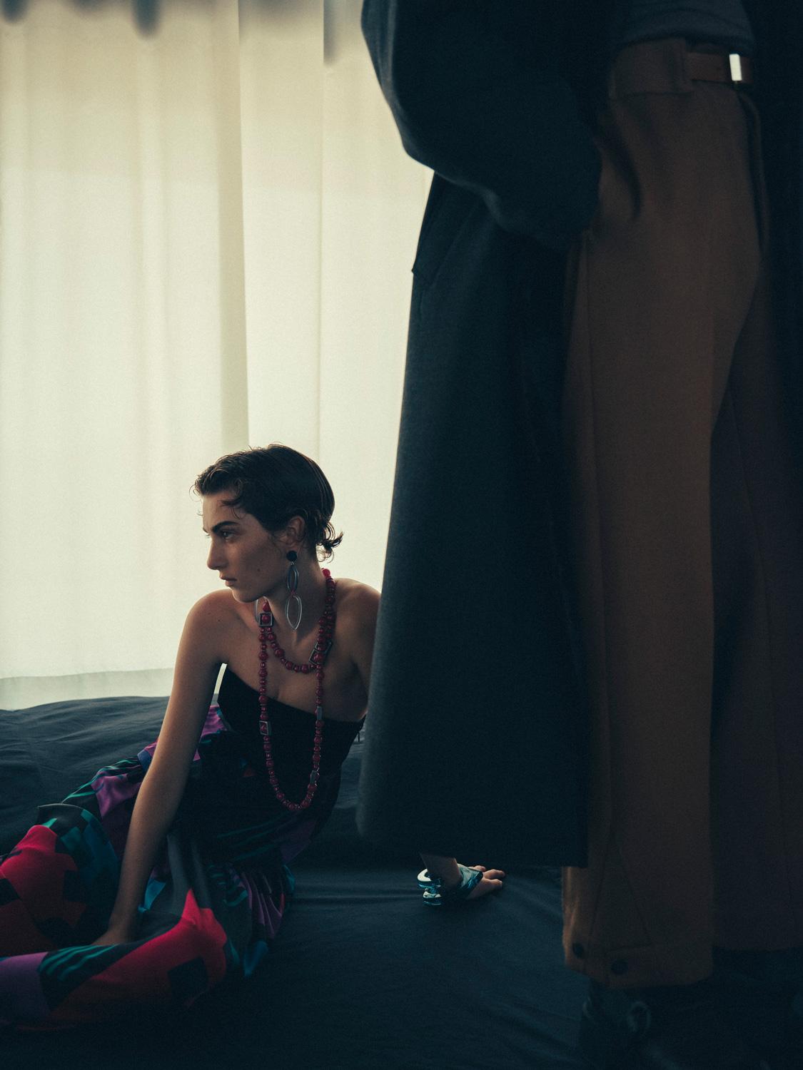 〈エンポリオ アルマーニ〉のプレイフルな日々