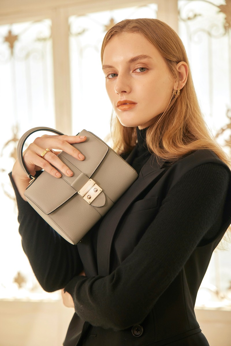 ボナベンチュラ 1 - Slide:1