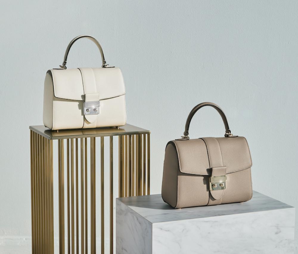 〈ボナベンチュラ〉のバッグをおともに