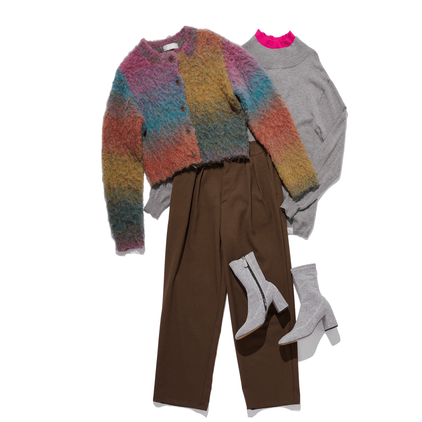 セーター ¥17,600、カーディガン ¥19,800、パンツ ¥20,900(以上Dw2R | マツオインターナショナル カスタマーサービス)/ブーツ ¥18,700(モリーニ | シティショップ)