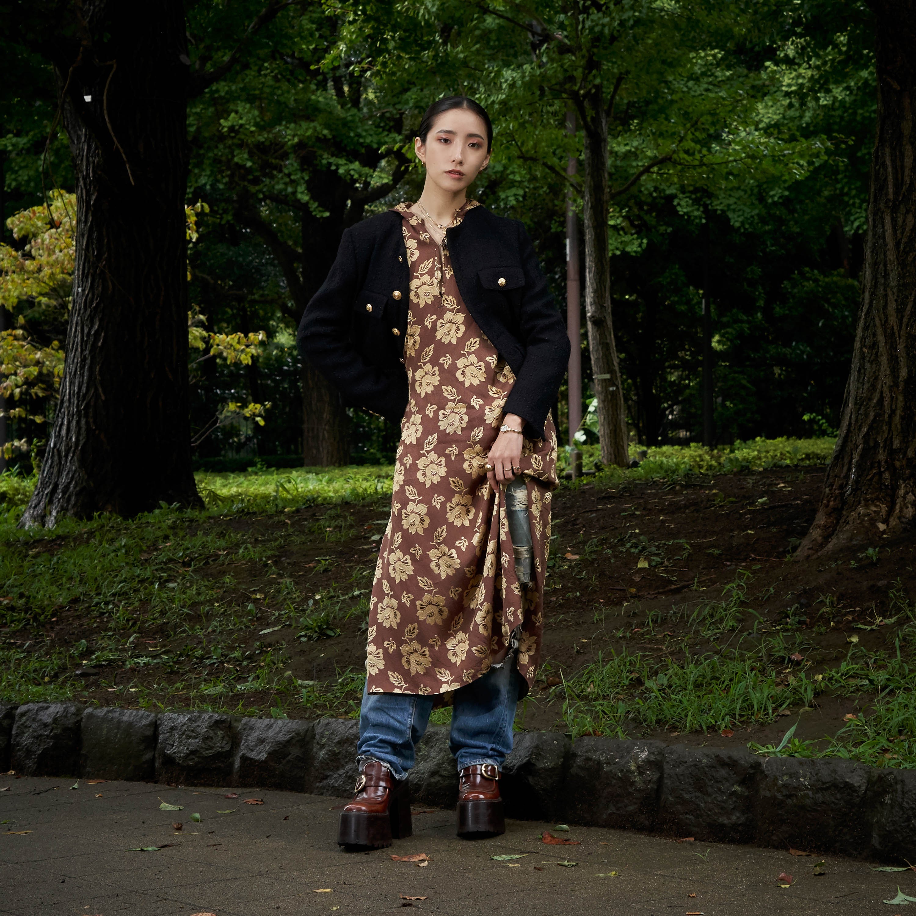 俳優 中田クルミと〈カルティエ〉ベニュワール - Slide:2