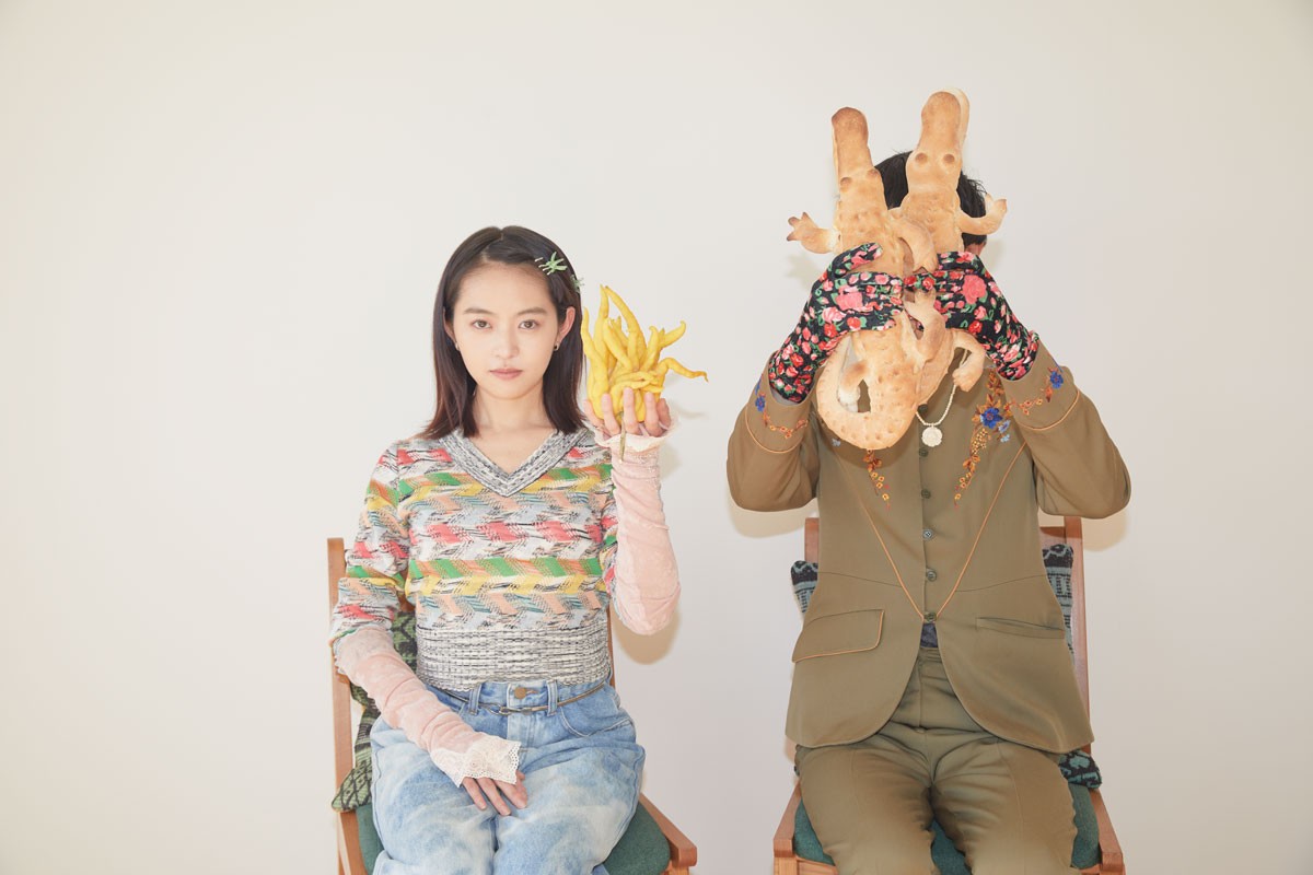 伊藤万理華「誰かのホーム・スイート・ホーム」 | アレキサンダー・ジュリアン