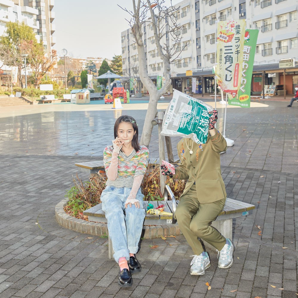 伊藤万理華「誰かのホーム・スイート・ホーム」 | アレキサンダー・ジュリアン