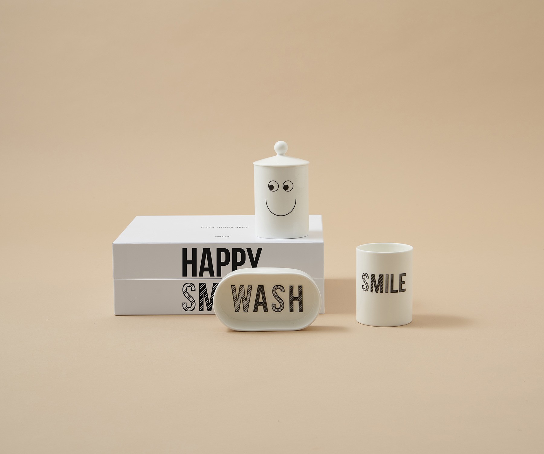 アニヤハインドマーチ - Slide:3