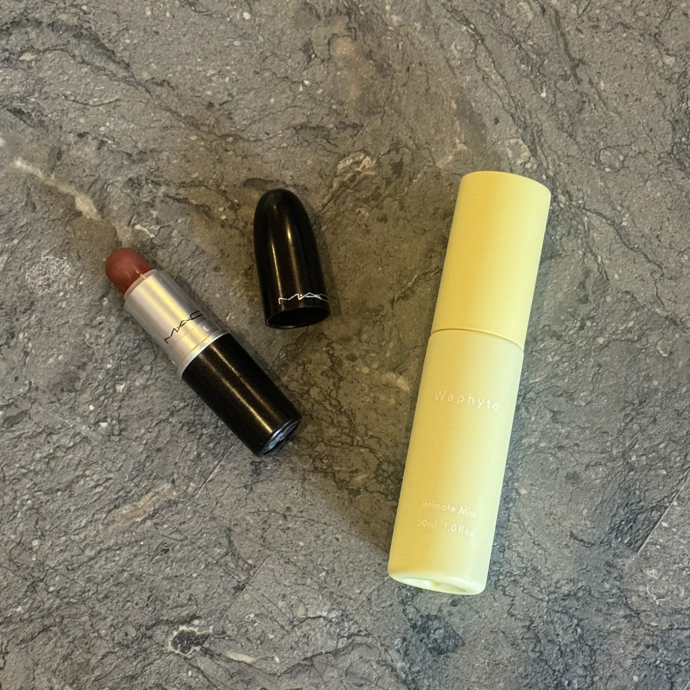 きれいな人のポーチの中身 vol.170 - Slide:2