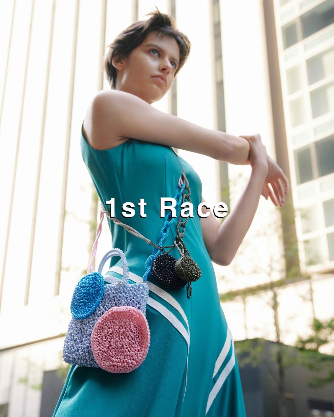 【第一レース】〈ベア ボンジャスカ〉とのコラボレーションバッグが登場!