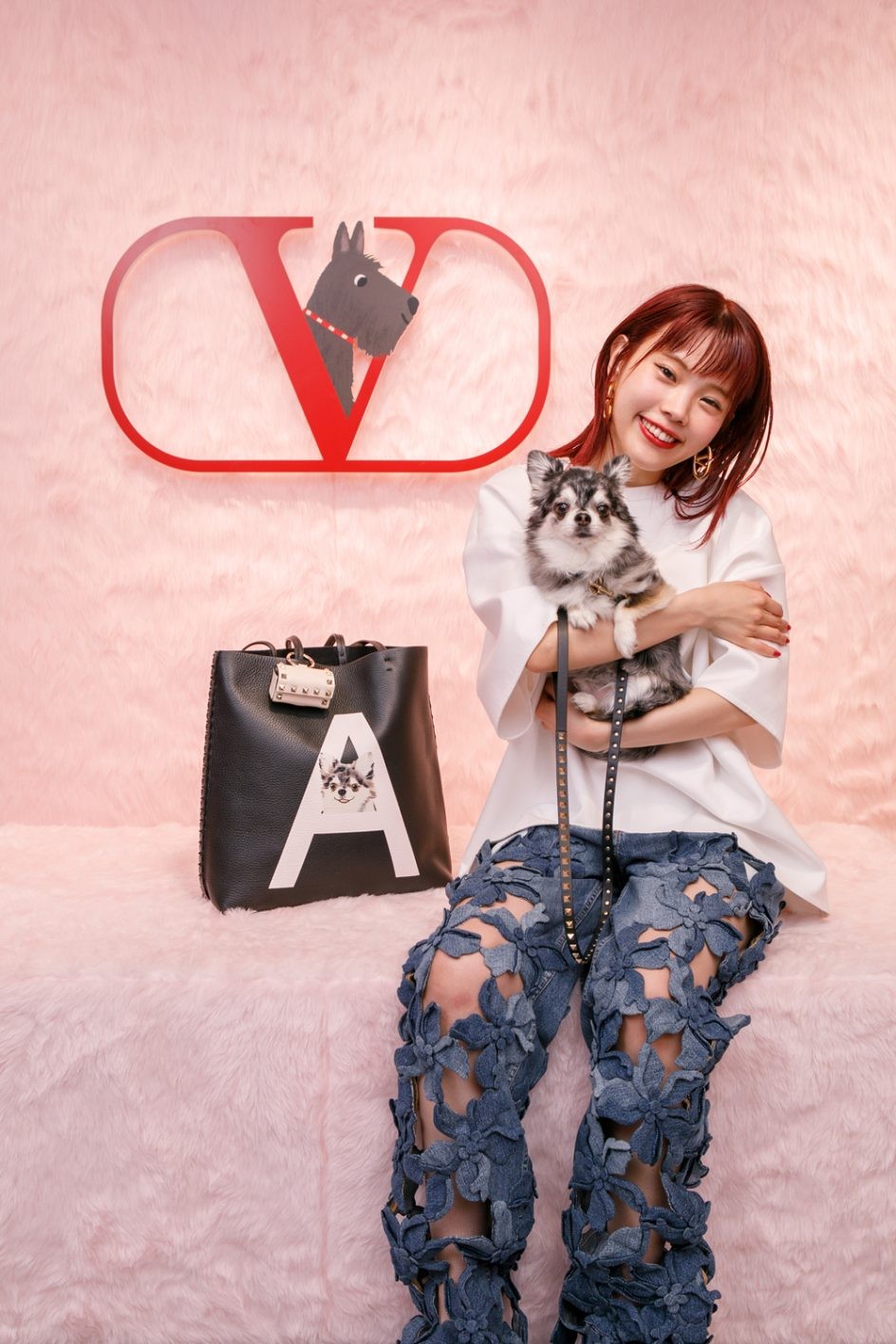 アイナ・ジ・エンド ヴァレンティノ ガラヴァーニ “ロックスタッズ ペット” リカルド・クシマノ - Slide:2