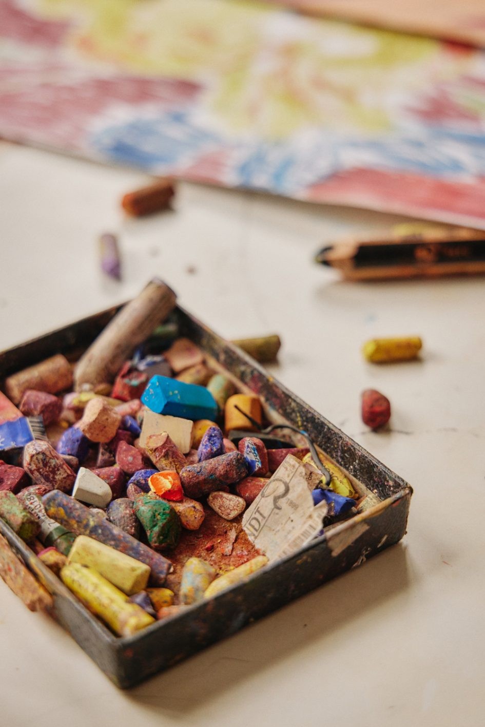 〈スウェーディッシュ ストッキング〉がロンドンの作家とコラボ - Slide:3