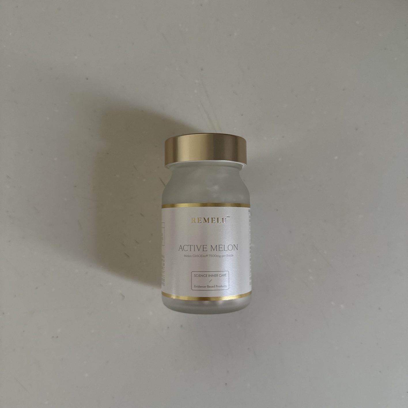 きれいな人のポーチの中身 vol.176 - Slide:1