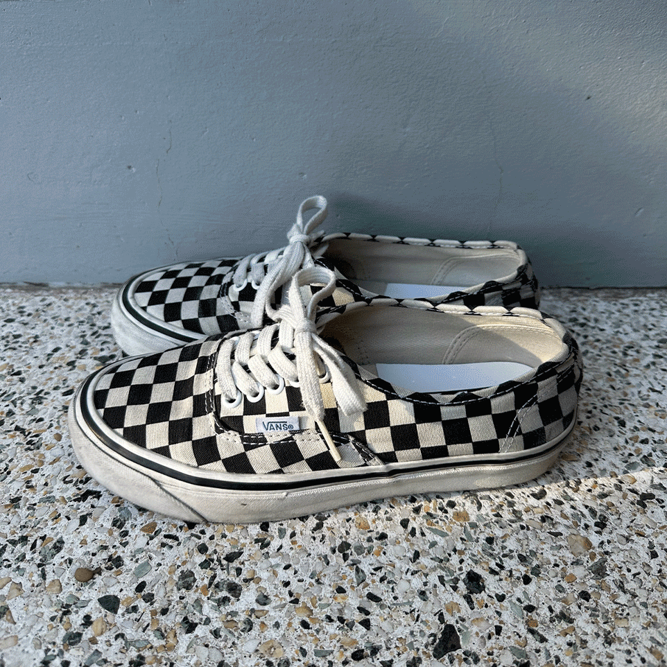 スニーカー愛が止まらない! Vol.58 中澤咲希