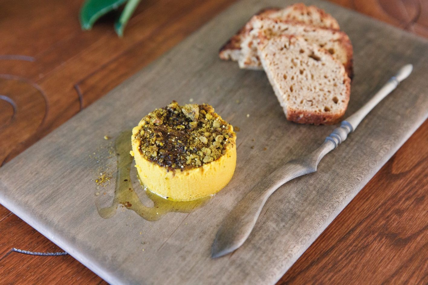 緑があふれる都心のレストランに。ここでしか味わえない野菜がある - Slide:3