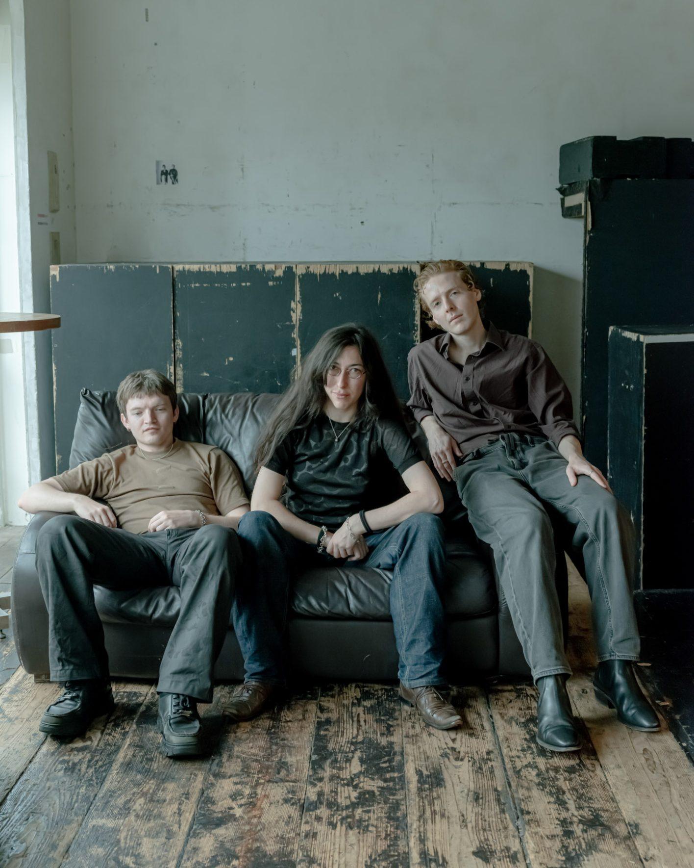 英国新鋭ポストロックバンドの素顔とは?