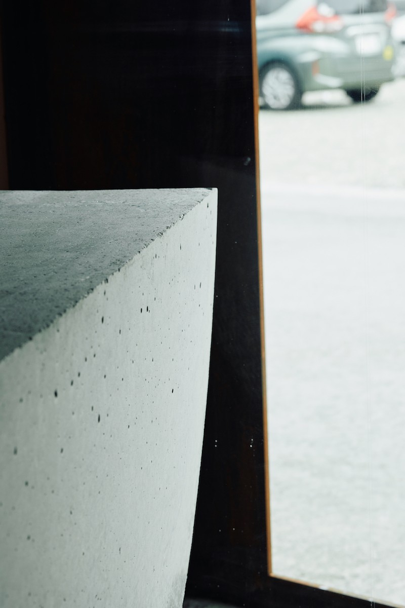 沖縄そば EIBUN 内装 - Slide:3