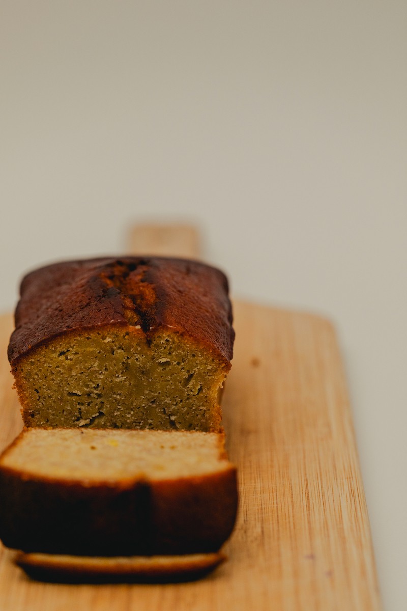 ハカタノビービー バナナブレッド メイン