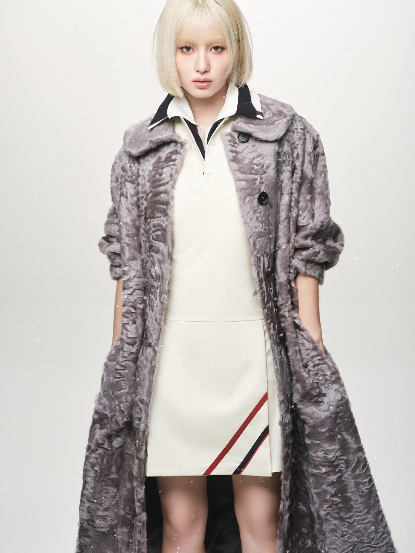 〈Miu Miu〉× MOMO