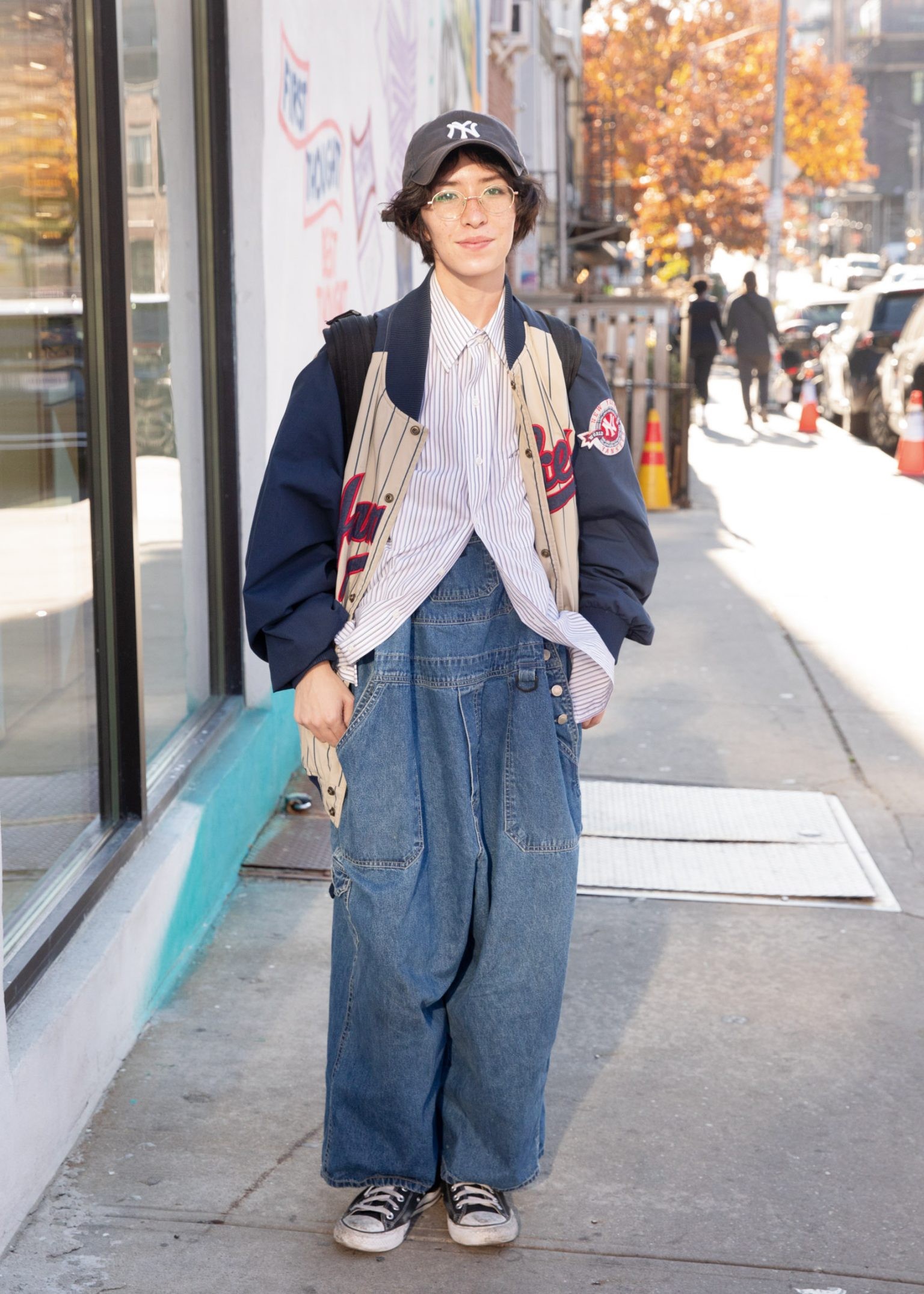 ファッションLOVERSの私服スタイル大調査!GINZA 2月号「SNAP COLLECTION 2025」特集 - Slide:3