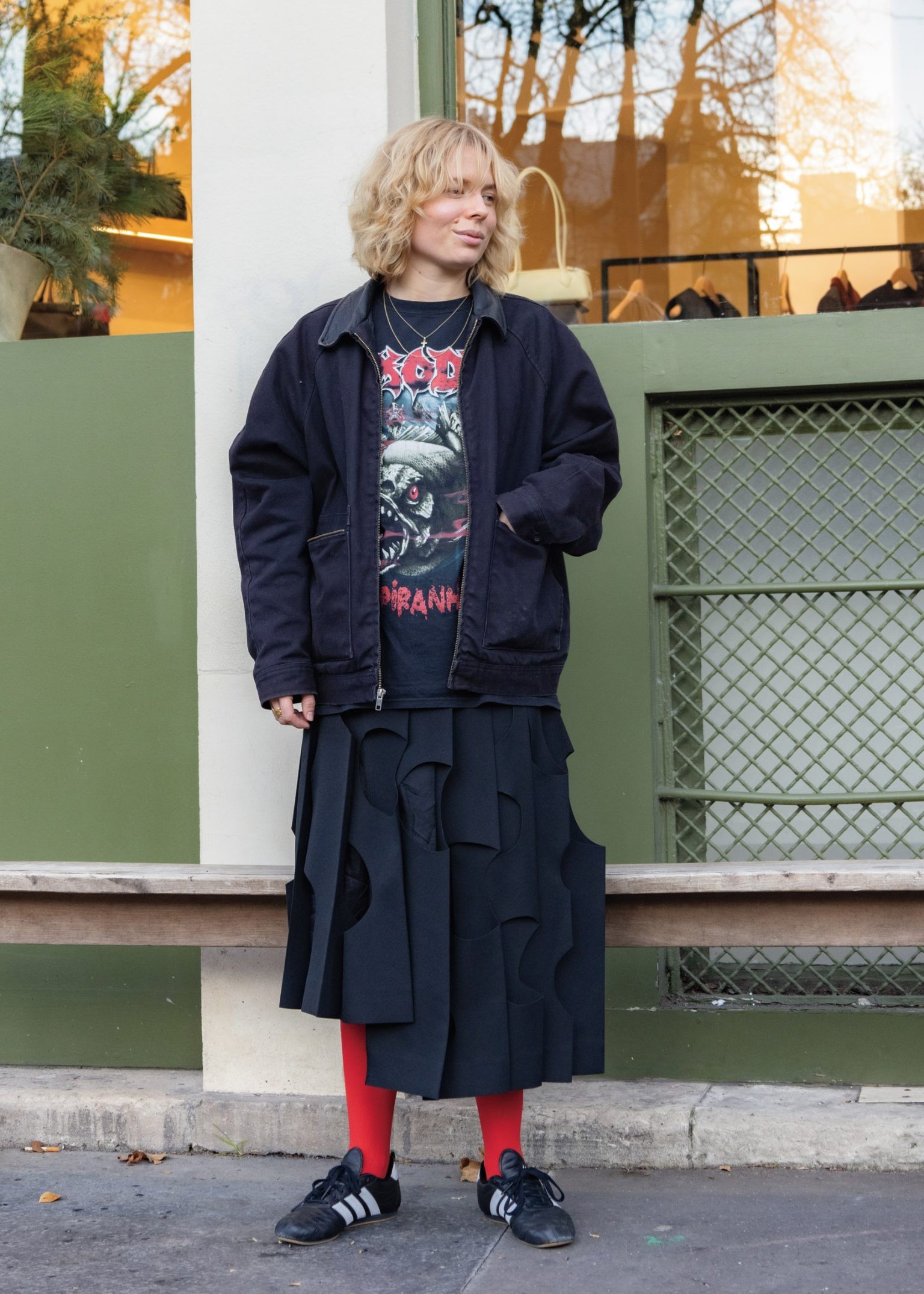 ファッションLOVERSの私服スタイル大調査!GINZA 2月号「SNAP COLLECTION 2025」特集 - Slide:7