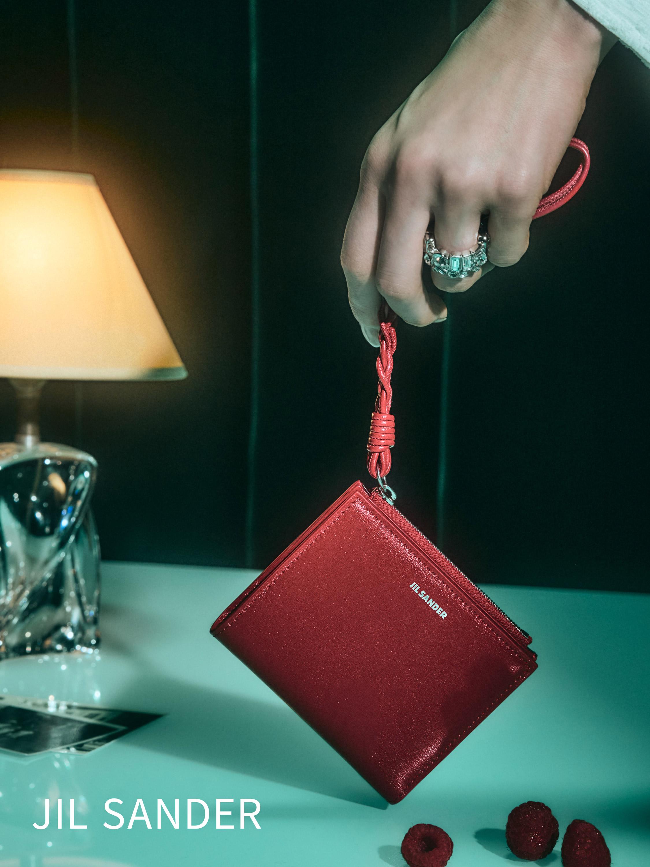 ドラマの予感〈ジル サンダー〉冬のおくりもの