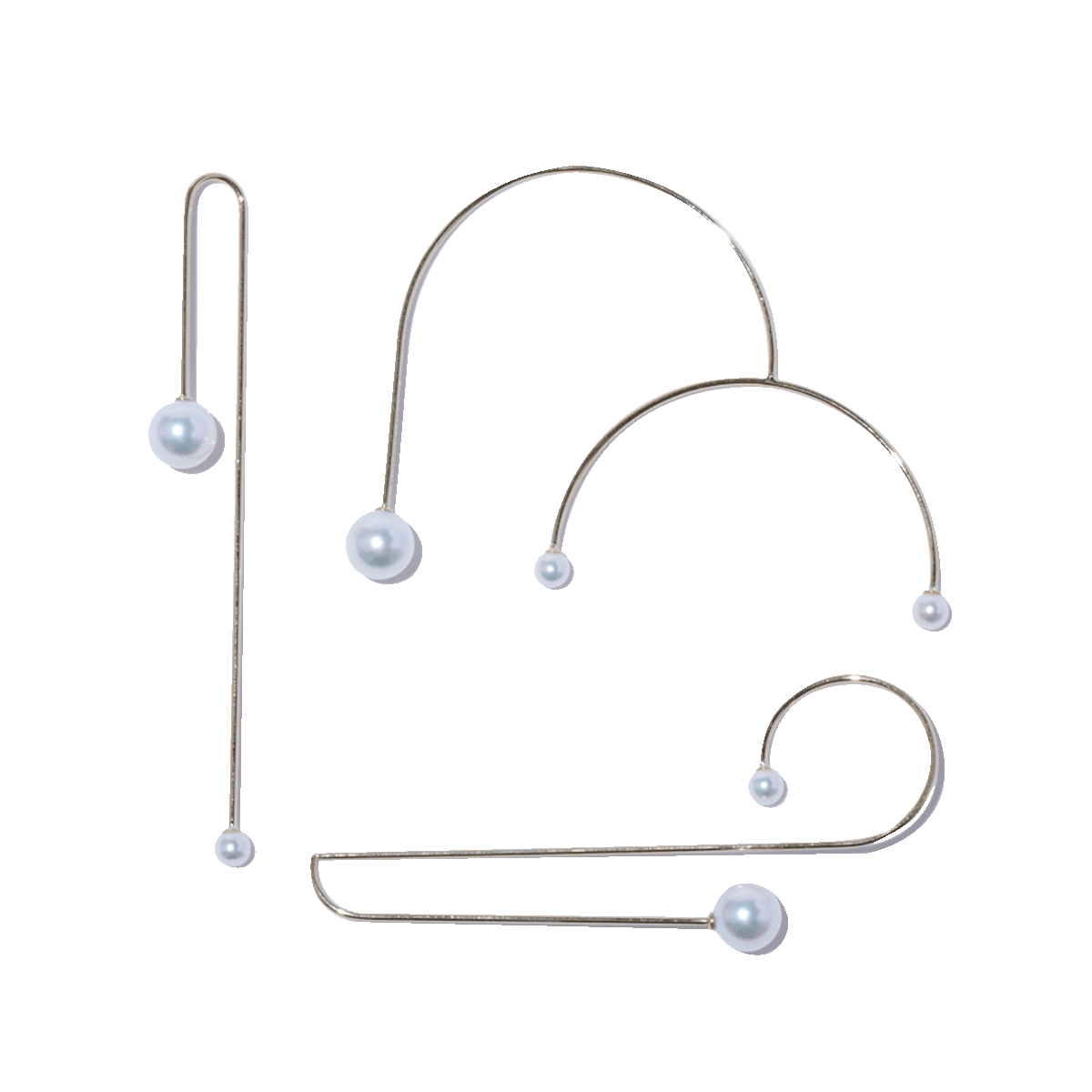 ピアス 右上¥275,000/左上¥198,000/下¥264,000(以上シハラ | シハラ トウキョウ)