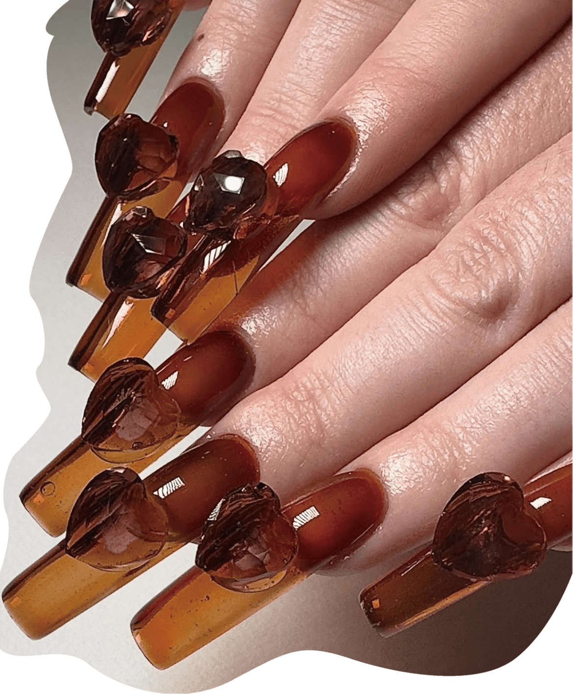 指先のキーワードは“シースルー&こざっぱり” - Slide:6