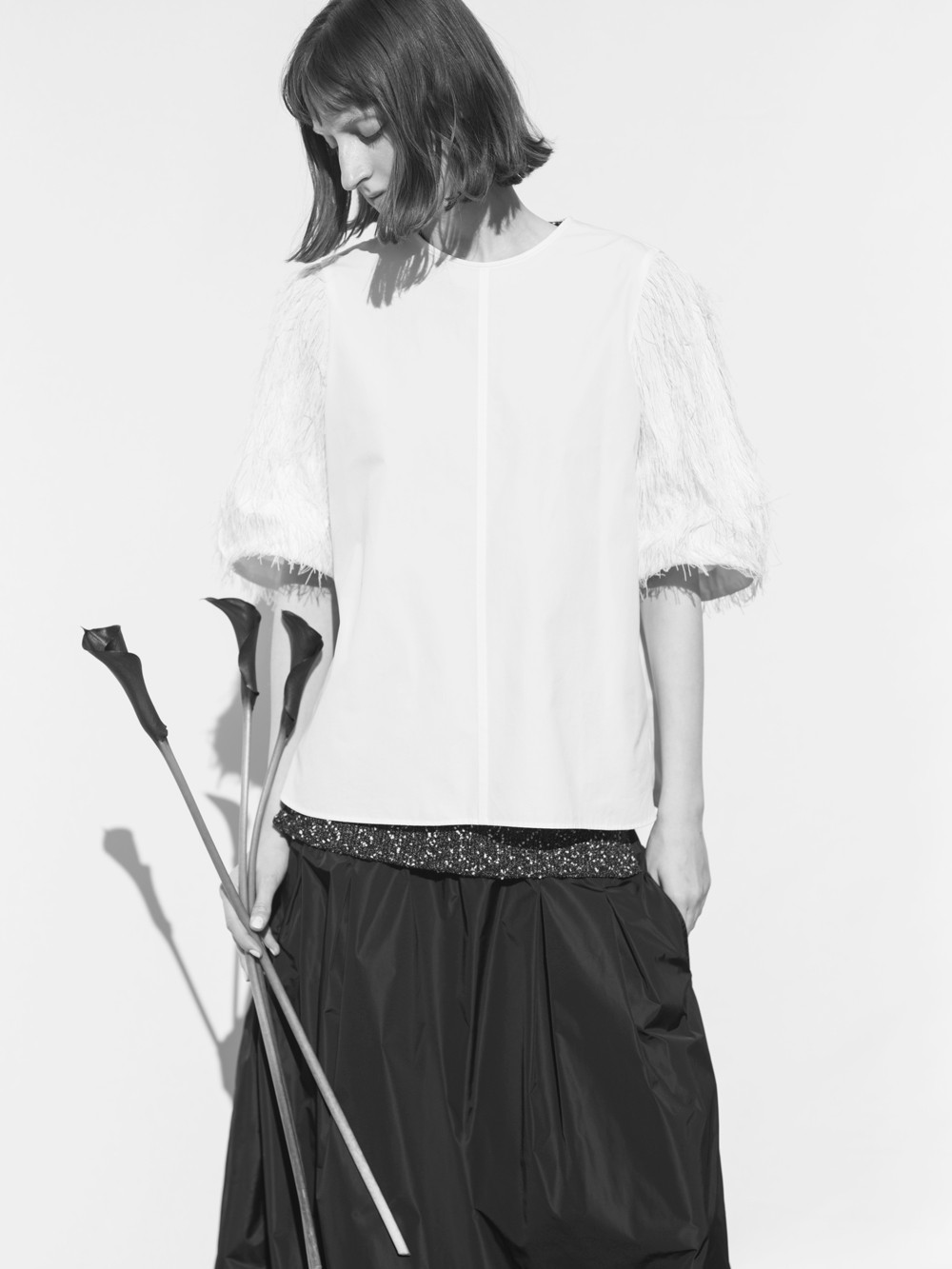 〈ドゥロワー〉が“花”を主題にした写真集を数量限定配布 - Slide:13