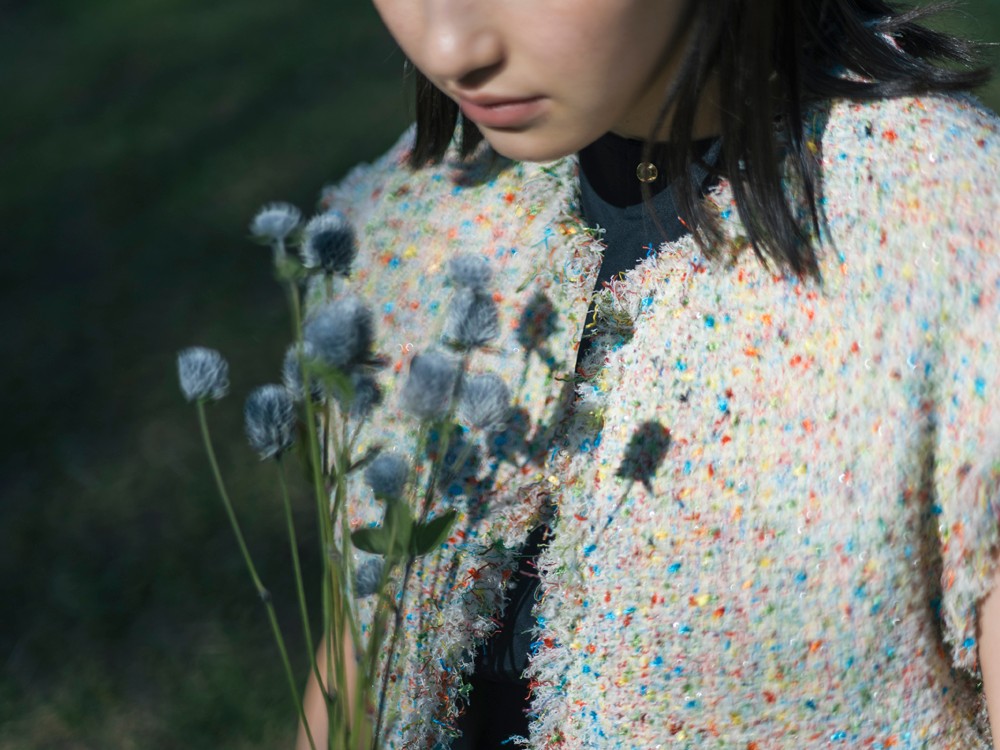 〈ドゥロワー〉がフォトブック『Flower Book』を制作 水谷太郎 須山悠里 - Slide:9