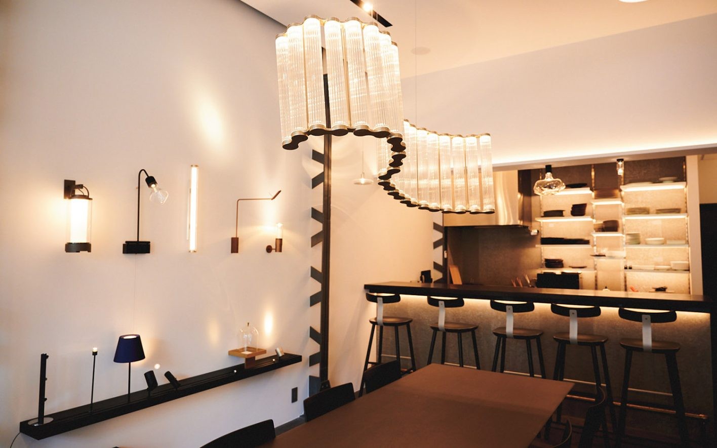 待望の初上陸!イタリア発のミニマルな照明 - Slide:1