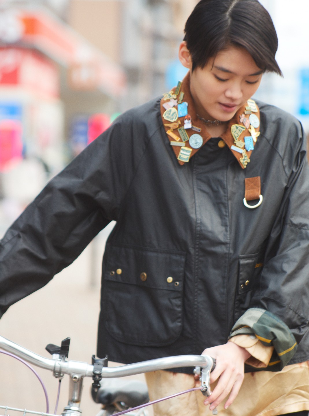 軽やかなムードに衣替え。春も〈バブアー〉と一緒に