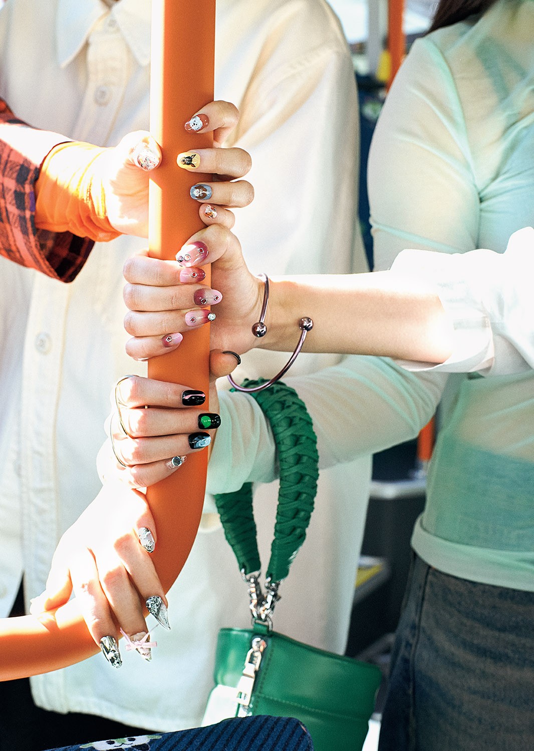 東京ビューティバイブス!気鋭ネイリスト発 、ファッションを語る指先