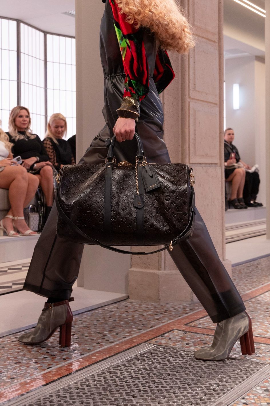 ルイヴィトン - Slide:1