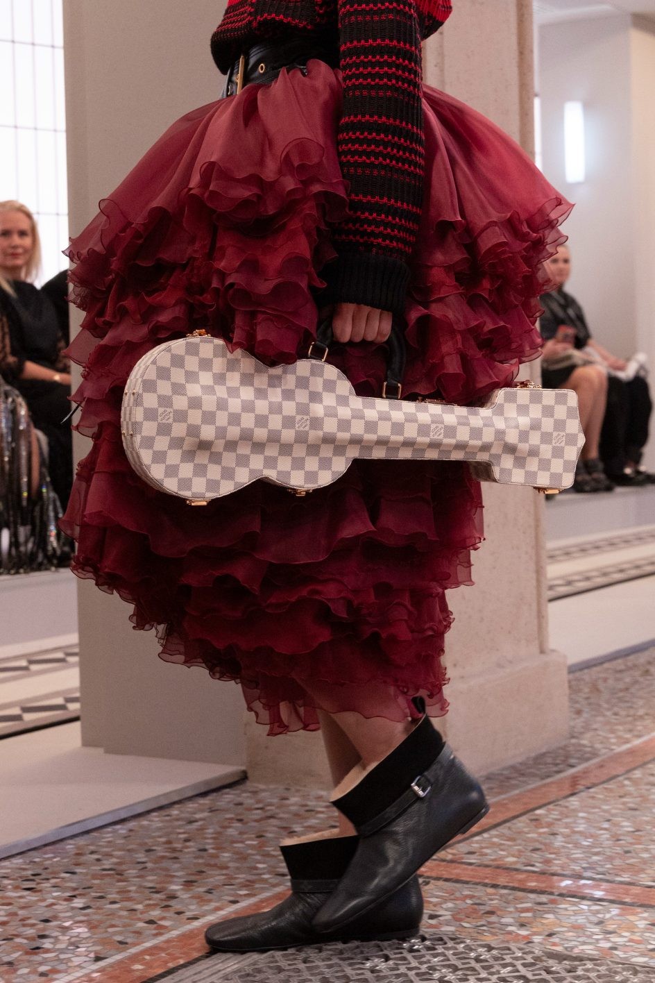 ルイヴィトン - Slide:3