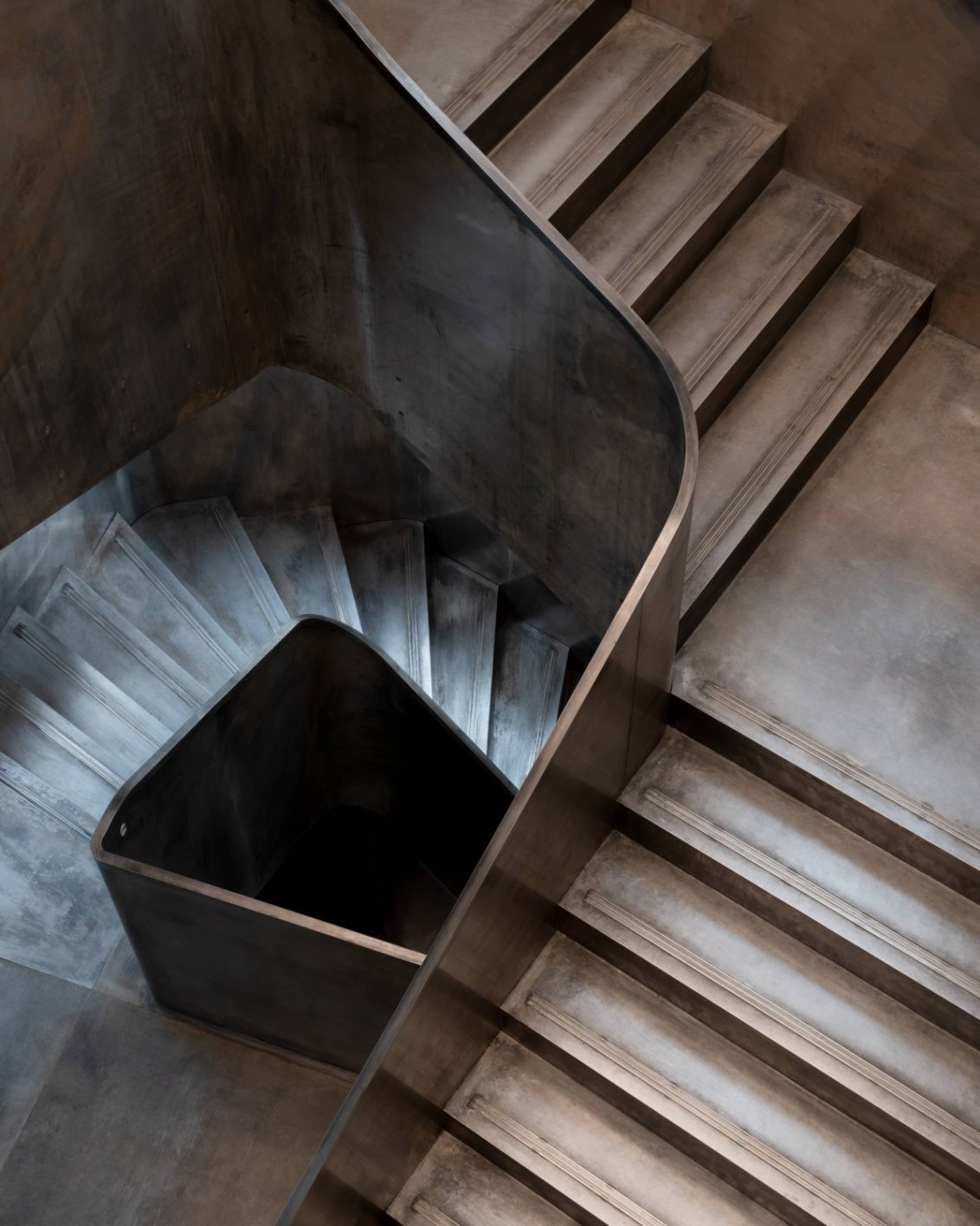 サンローラン - Slide:4