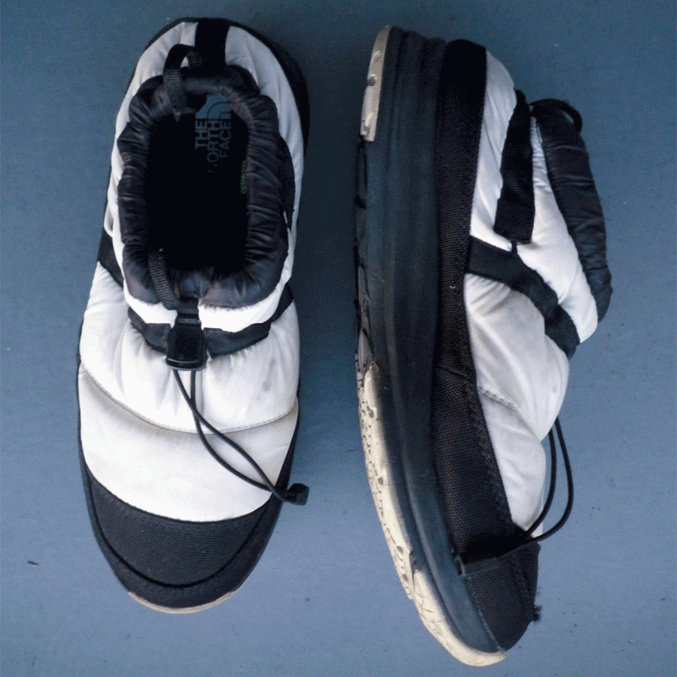 スニーカー愛が止まらない! Vol.98 牧原有希