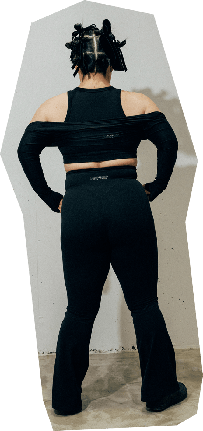 筋トレ熱が高じてゆりやんがフィットネスウェアを作った - Slide:2