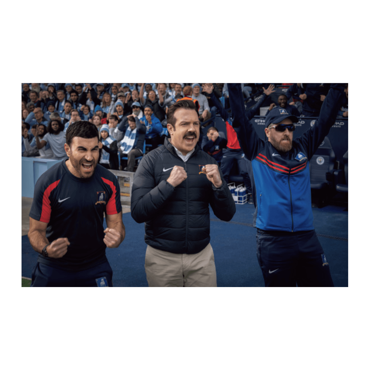 『SHUKYU Magazine』 編集長・大神 崇が愛する、サッカーの魅力を多角的に味わえる作品 - Slide:1