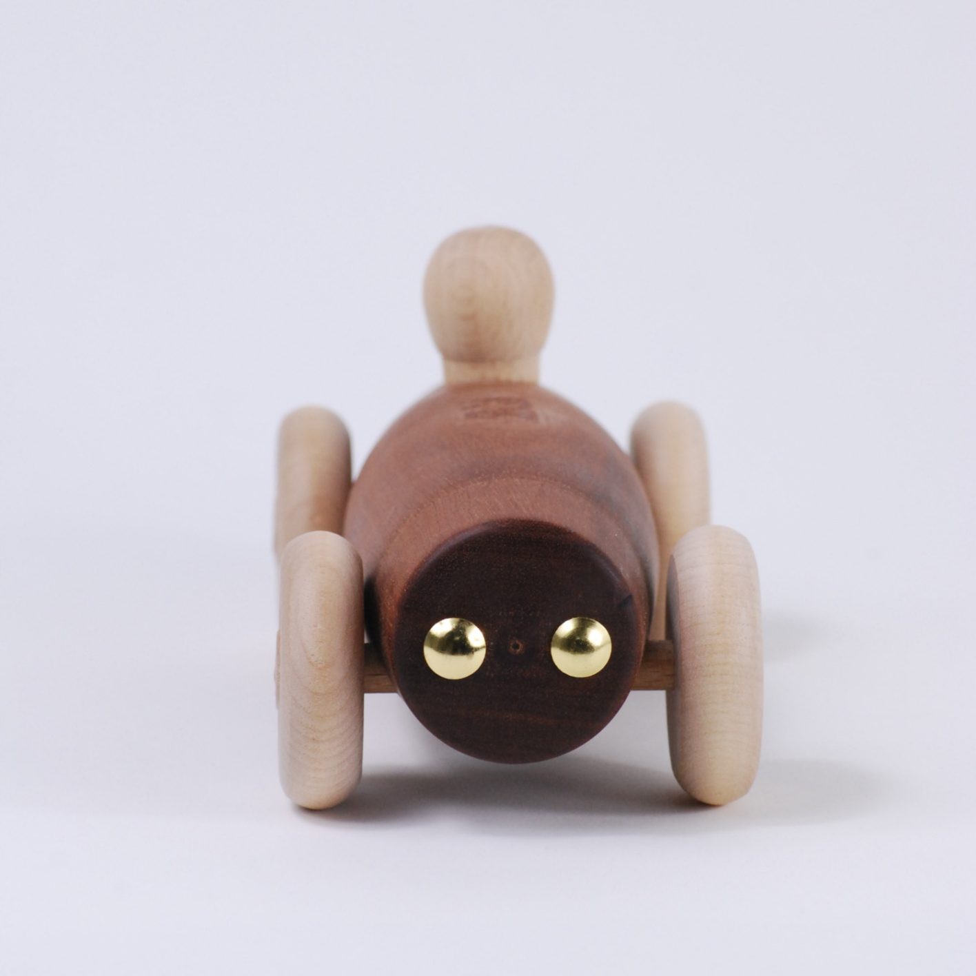 ヴィンテージラグ&ユーモラスな雑貨が集結!「404 GOODS MART」が開催中 - Slide:4