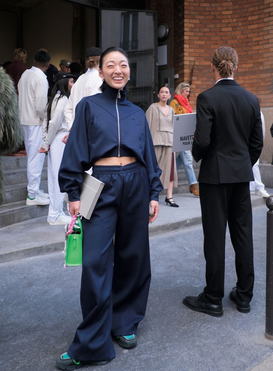 25年の最新スタイルとは?シトウレイさん、栗野宏文さんに聞く“スポーツ&ファッション”の現在地 - Slide:7