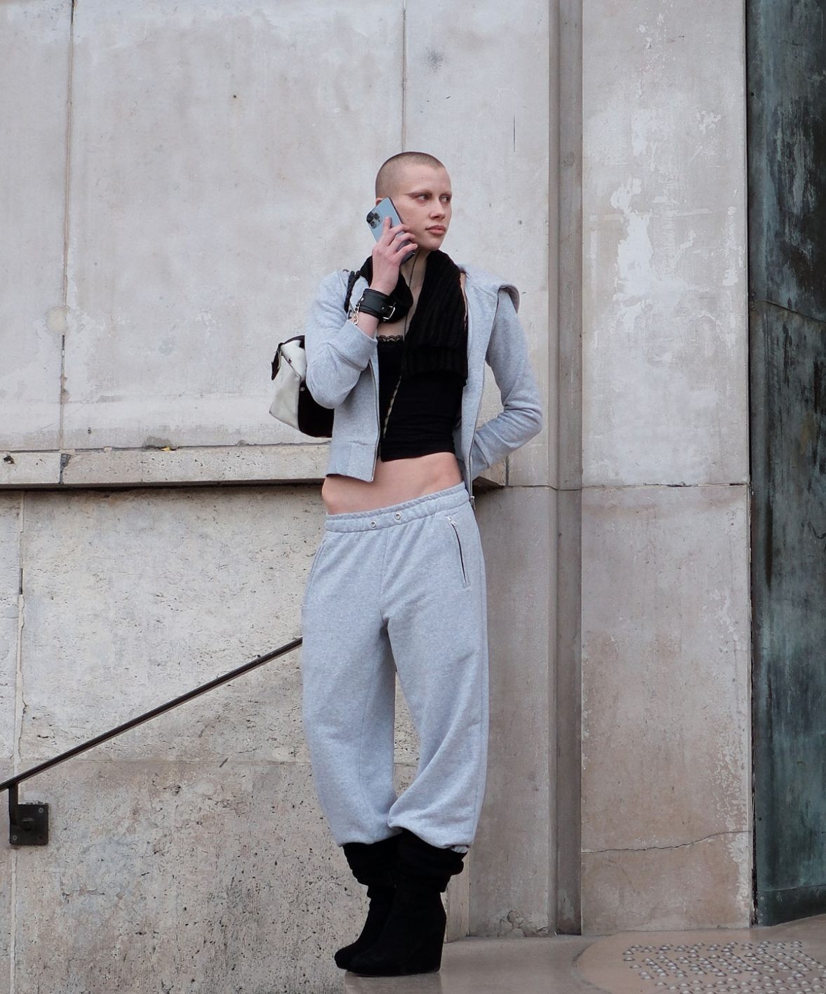 25年の最新スタイルとは?シトウレイさん、栗野宏文さんに聞く“スポーツ&ファッション”の現在地 - Slide:2