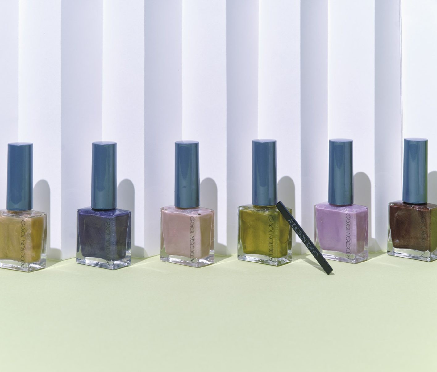 自分でデザインできる〈ADDICTION〉のマグネットネイルポリッシュetc.