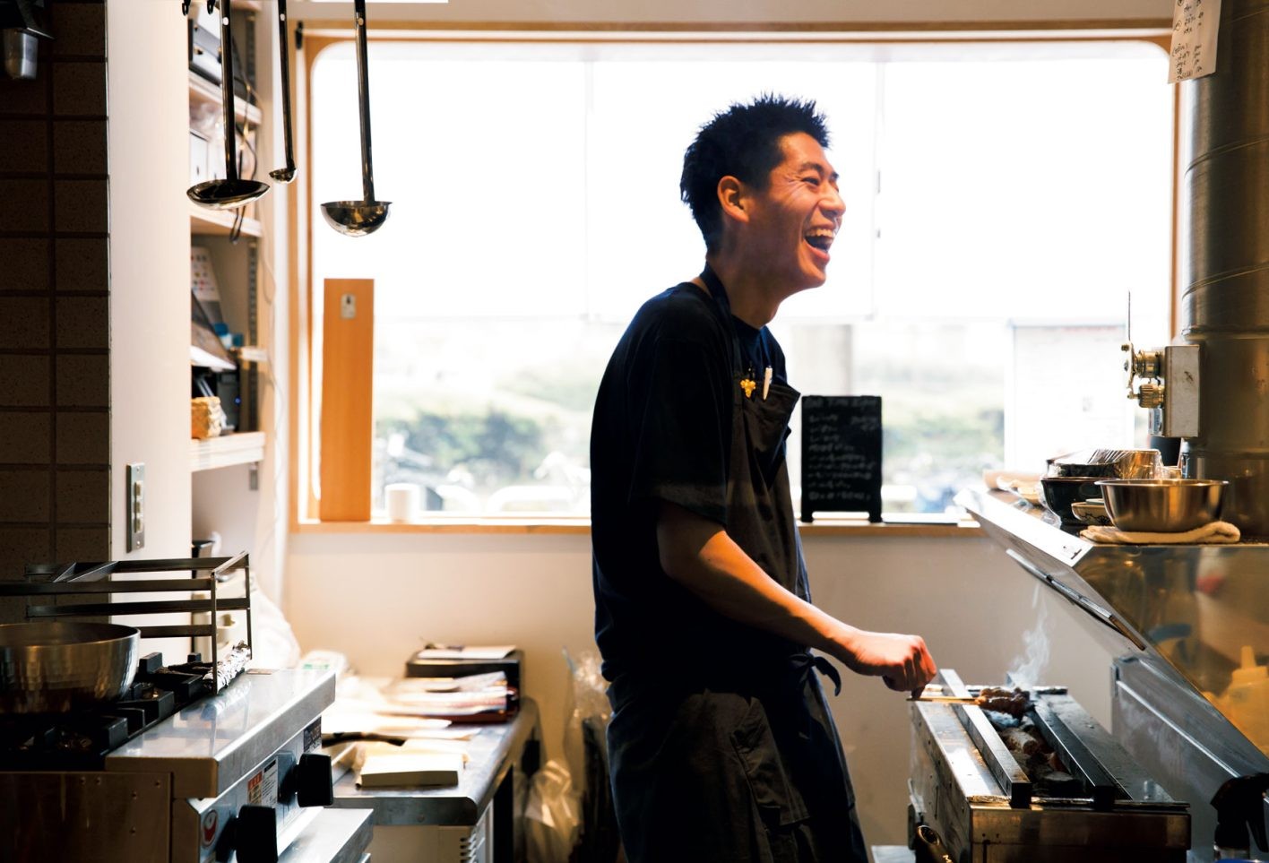 期待のニューフェイス登場!フレンドリーな焼き鳥店 - Slide:3