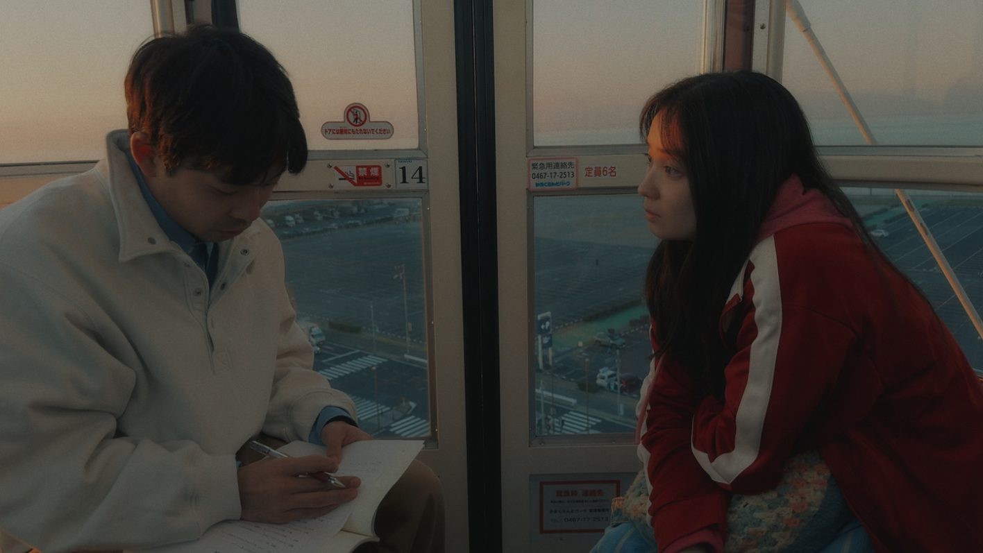 観覧車のシーンでは、是枝監督が生み出す親密な空気感や切実さを、同じ世界に入り込んで観ているような気持ちになる。