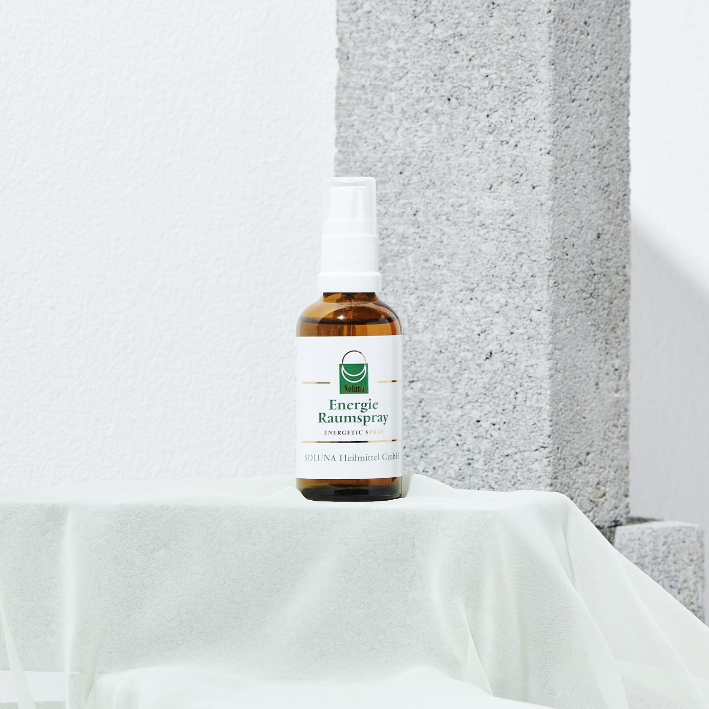 〈ソルーナ〉のエネルギースプレー 50ml - Slide:1