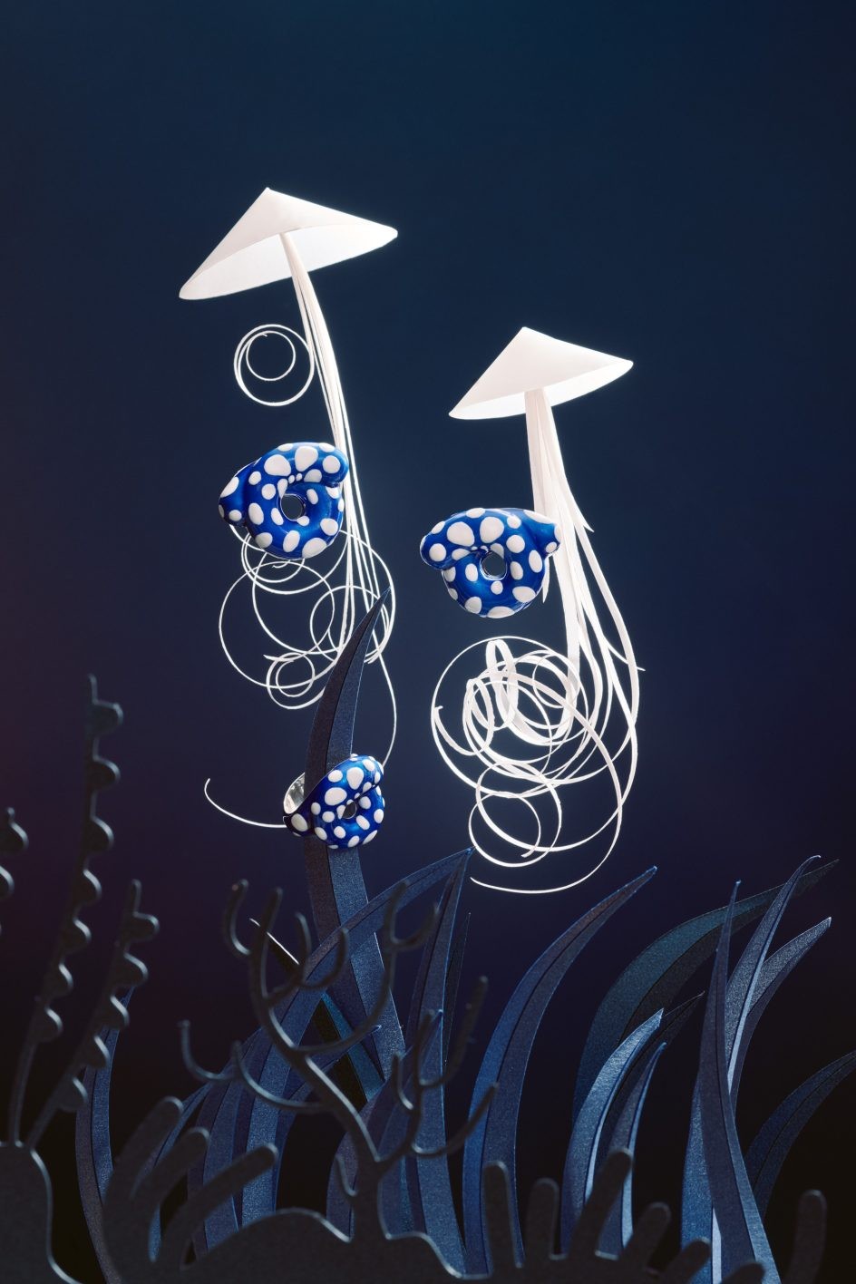 〈ベア・ボンジャスカ〉が水中の生き物をジュエリーに - Slide:2