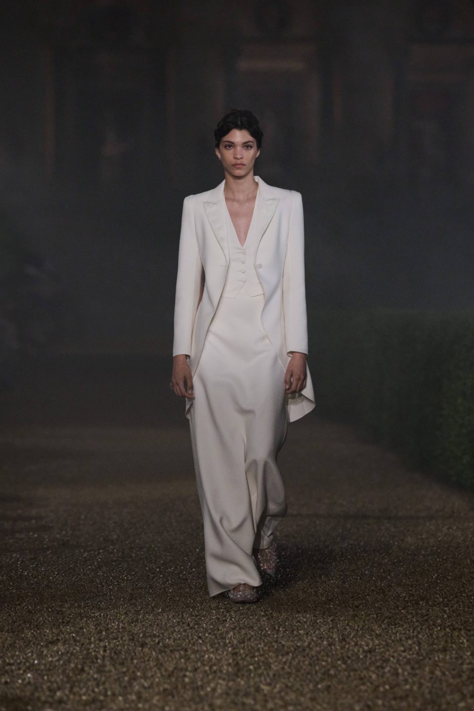 Dior、ディオール - Slide:1