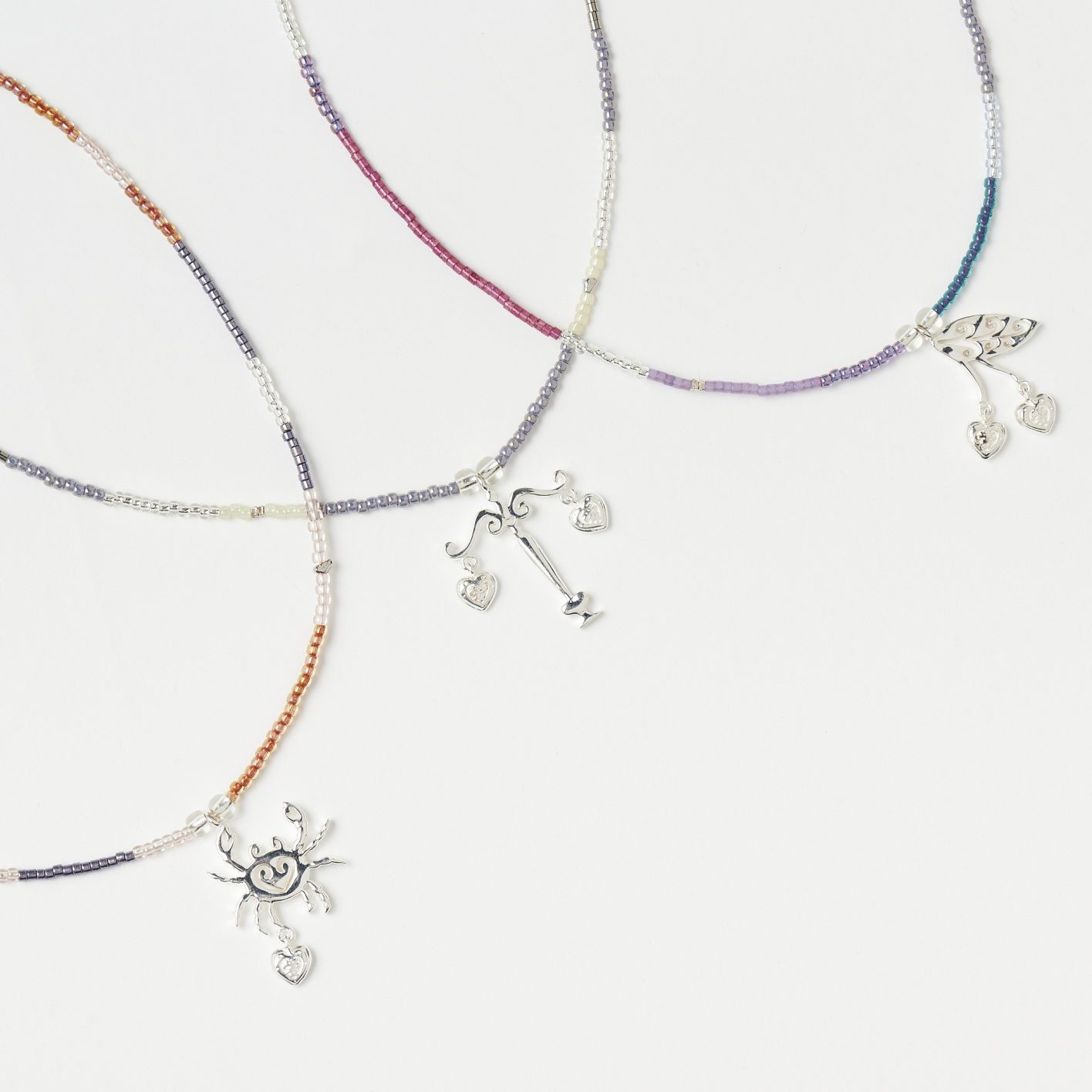 YUE QI QIの星座ネックレス