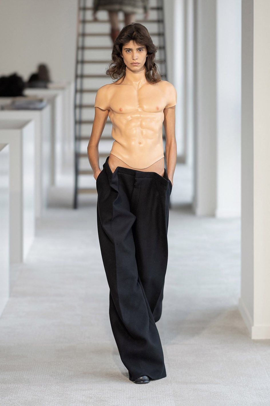 2025-26年秋冬コレクションレポート vol.7 Duran Lantink - Slide:1